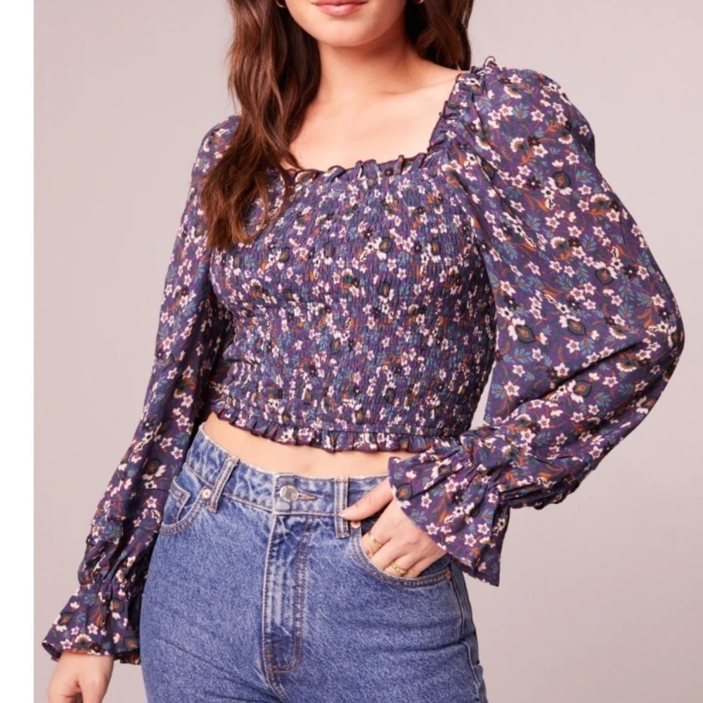 Band of the free nwt AGATHE PURPLE FLORAL SMOCKED TOP